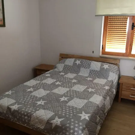 Apartment Apartments *